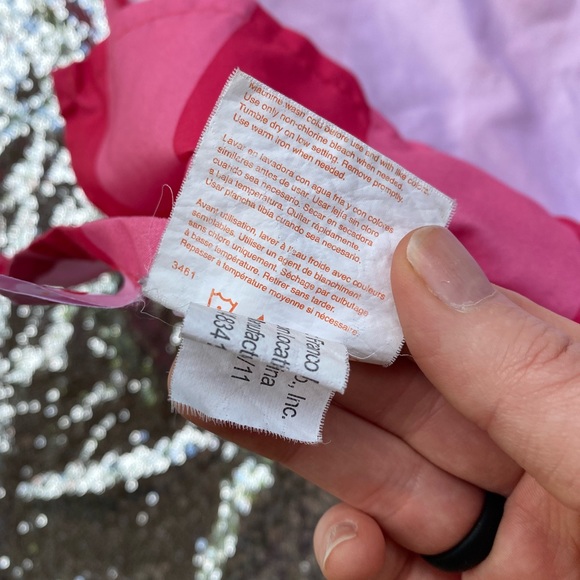 2011 vintage Sanrio hello kitty flat sheet - Picture 8 of 9